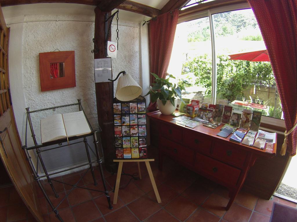 L'Auberge Catalane ลาตูร์เดการอล ภายนอก รูปภาพ
