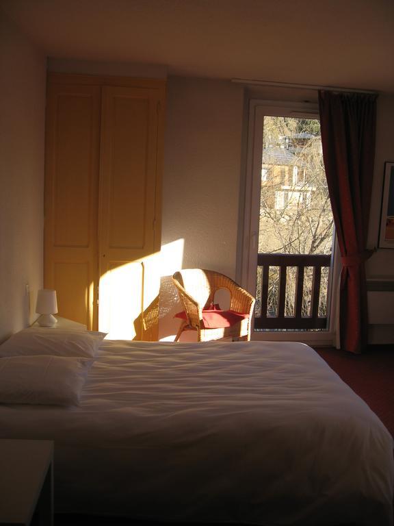 L'Auberge Catalane ลาตูร์เดการอล ห้อง รูปภาพ